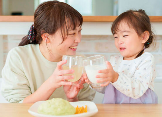 乳酸菌は毎日摂っても大丈夫？「続ける意味」と「やめるべきサイン」