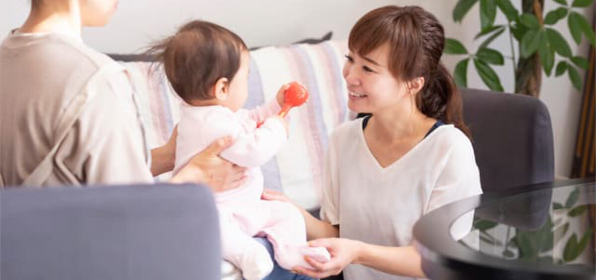 赤ちゃんの頭の汗がすごい…病気？受診の目安と対策
