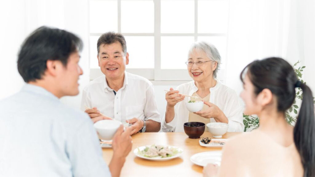 高齢者の腸活入門｜便秘だけじゃない体の変化