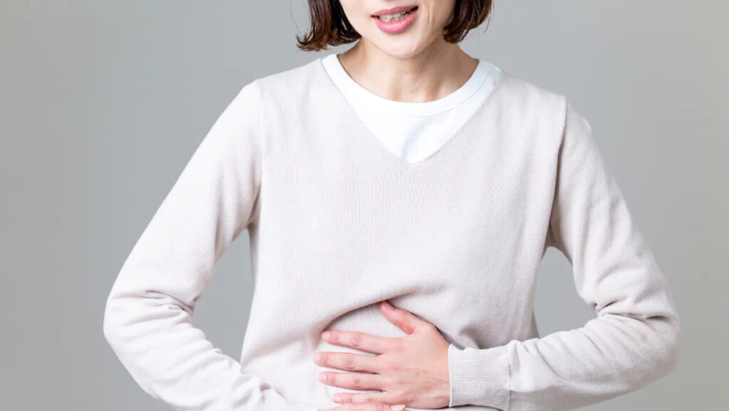 お腹にガスが溜まる原因は？ストレスとの関係を解説